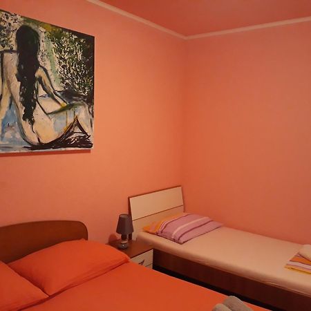 Apartments By The Sea Cove Blaca, Mljet - 4899 Saplunara Ruang foto