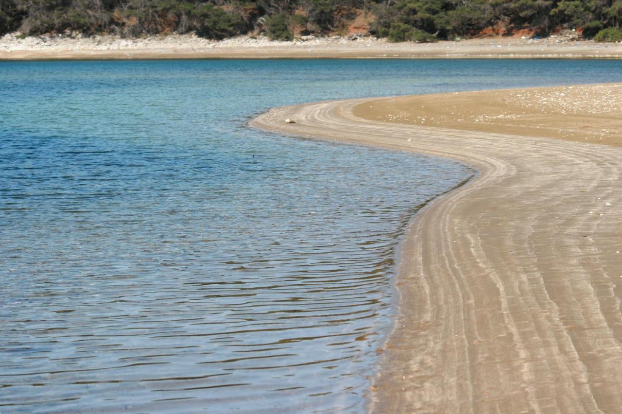 Apartments By The Sea Cove Blaca, Mljet - 4899 Saplunara Bagian luar foto