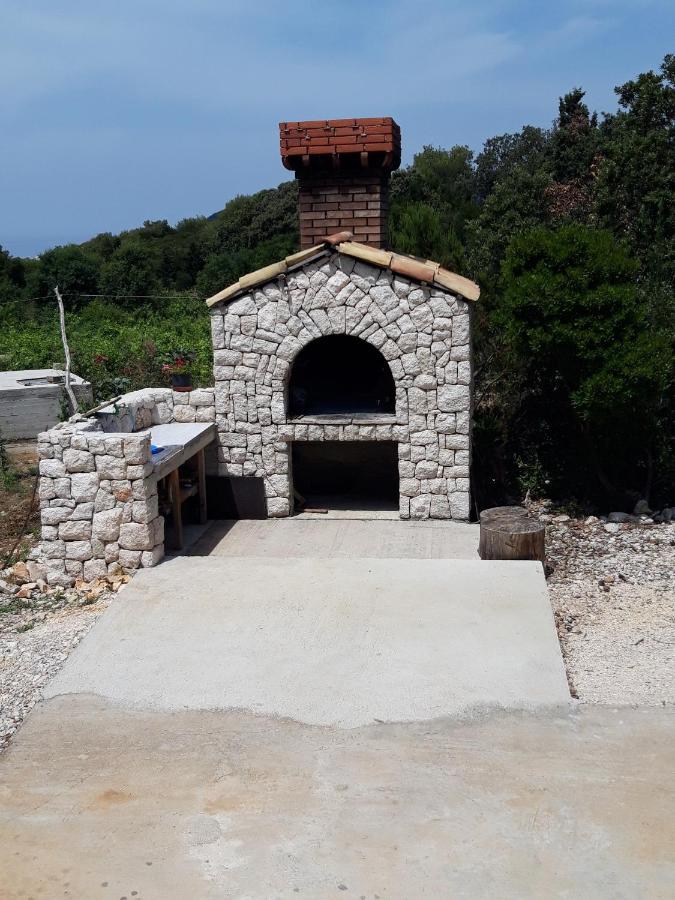Apartments By The Sea Cove Blaca, Mljet - 4899 Saplunara Bagian luar foto
