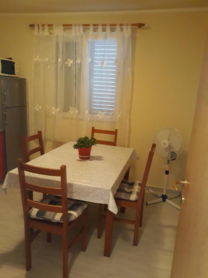 Apartments By The Sea Cove Blaca, Mljet - 4899 Saplunara Bagian luar foto